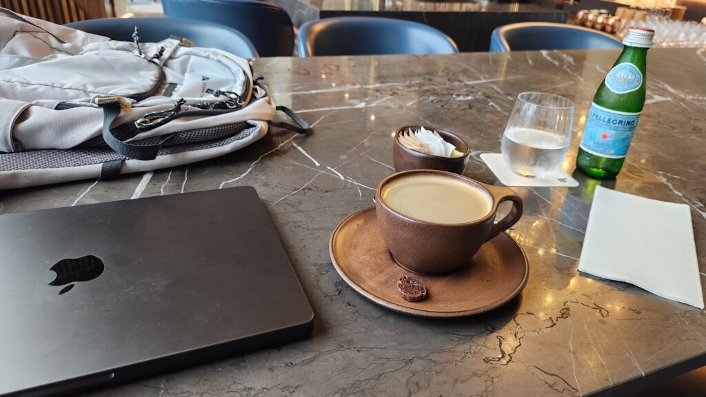 Digital Nomad Travel Packing 